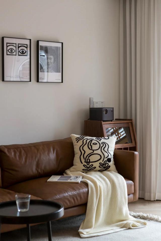 成都夫妻晒60㎡小家，不奢华，却有藏不住的高级感，太有品味了！