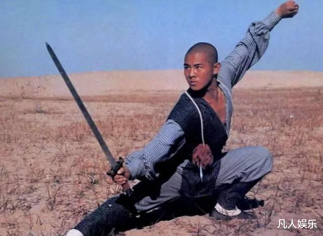李连杰|回看经典：28年前的《精武英雄》，除李连杰配角也不容小觑