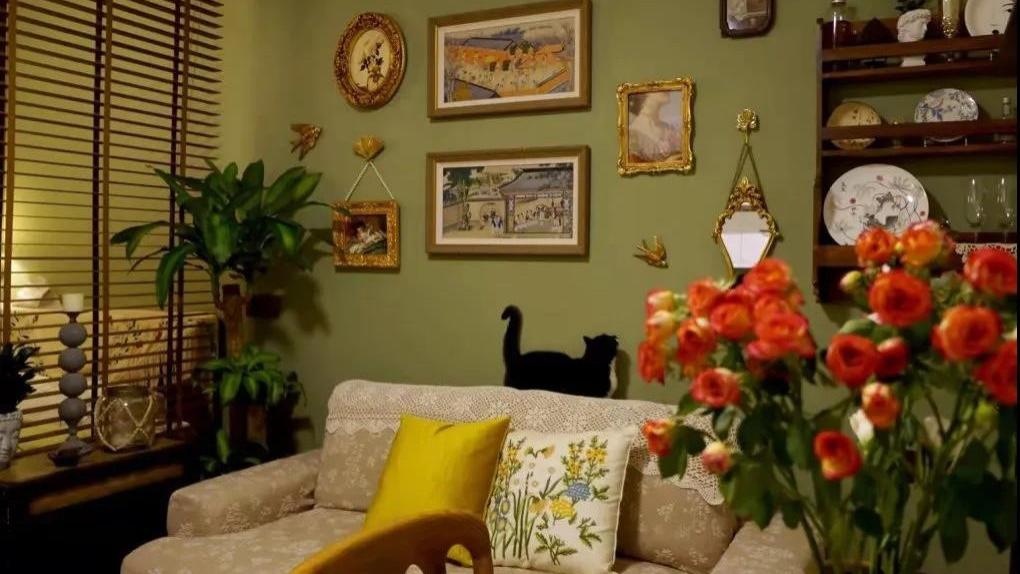 成都29岁小姐姐的家，虽然只有38㎡，但装修优雅复古，格调十足！