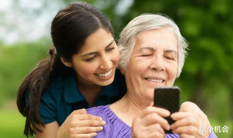 老年人用手机，这几个问题要注意，不然容易出大问题！早知早受益