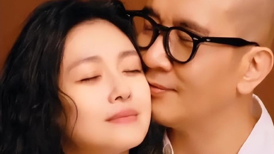 大S|46岁大S怀3胎3个月？小菲旗下账号称她为具破底线，为爱豁出性命