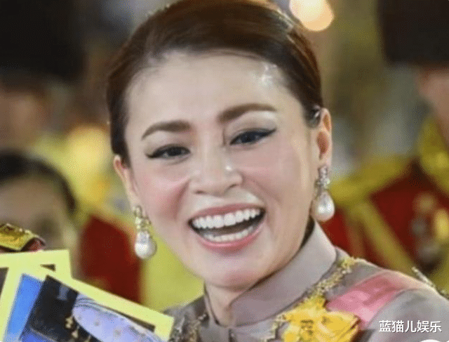 诗妮娜|诗妮娜待遇不降反增，贴近百姓帮衬储妃，苏提达出镜充当后宫门面