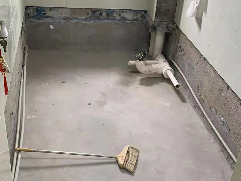 卫生间翻新装修省钱的四大技巧,卫生间翻新装修施工现场