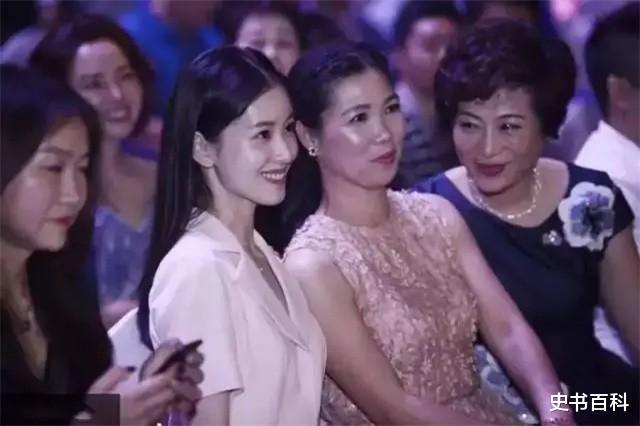 王祖贤|章泽天爸爸比刘强东大10岁,20年代初期身价过亿,实力不输刘强东