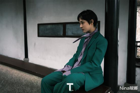 孙俪|孙俪这身材太吃亏，穿小翻领短裙没有曲线，“一马平川”没高级感