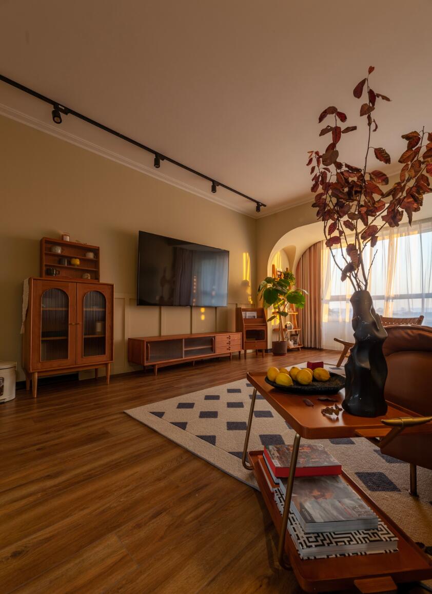 不吊顶不造型,她115㎡家,真的暖到了骨子里,氛围感太好了