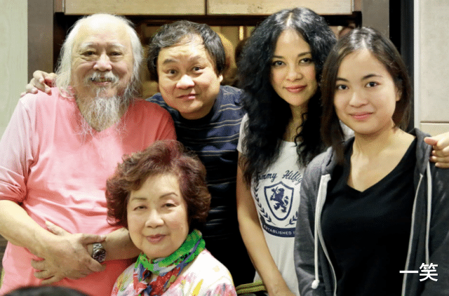 楚原|87岁导演楚原突然去世,儿子张诗乐发布悼文,透露丧礼闭门举行