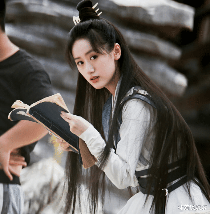 重紫|同作者不同命,《落花》久未更新恐被砍,《重紫》却得央视提及!