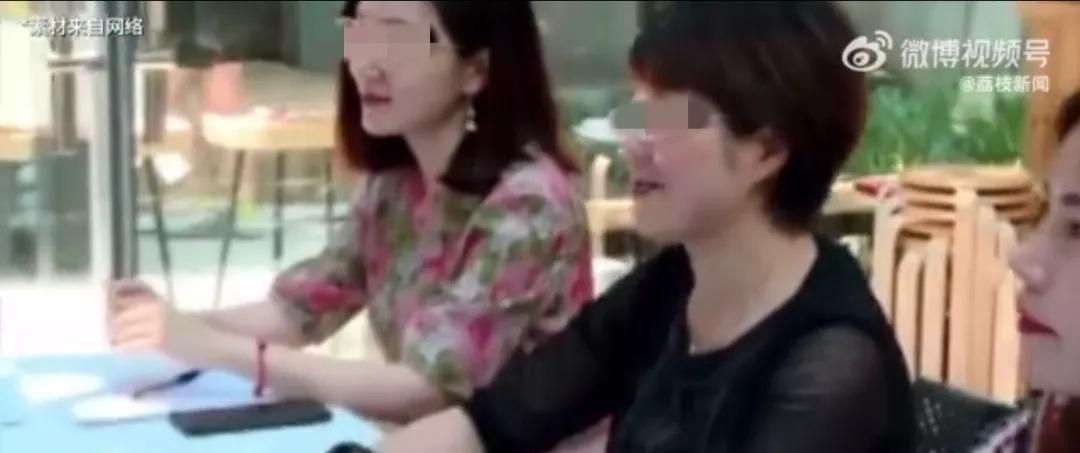 00后|“硕士生毕业后去养猪”引发热议,顿悟了当下年轻人最嚣张的法则