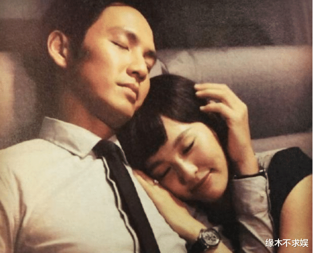 谭松韵|《请叫我总监》刚来，谭松韵又传新剧，看到题材粉丝却开始刷屏