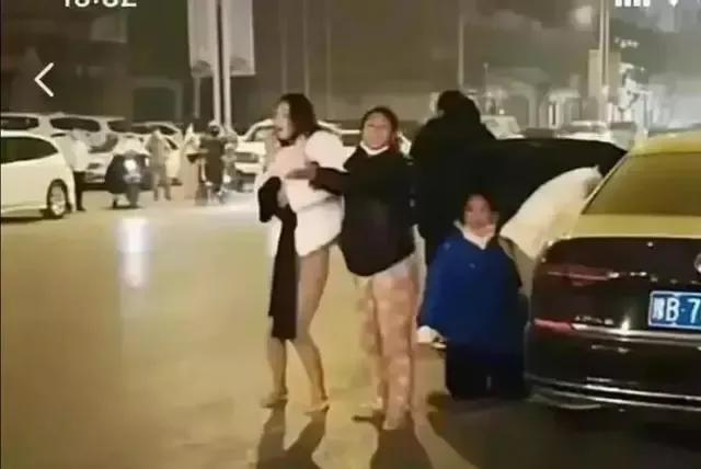 女大学生叶婷，2022年7月就上了老赖名单，取保那夜还去喝了茶