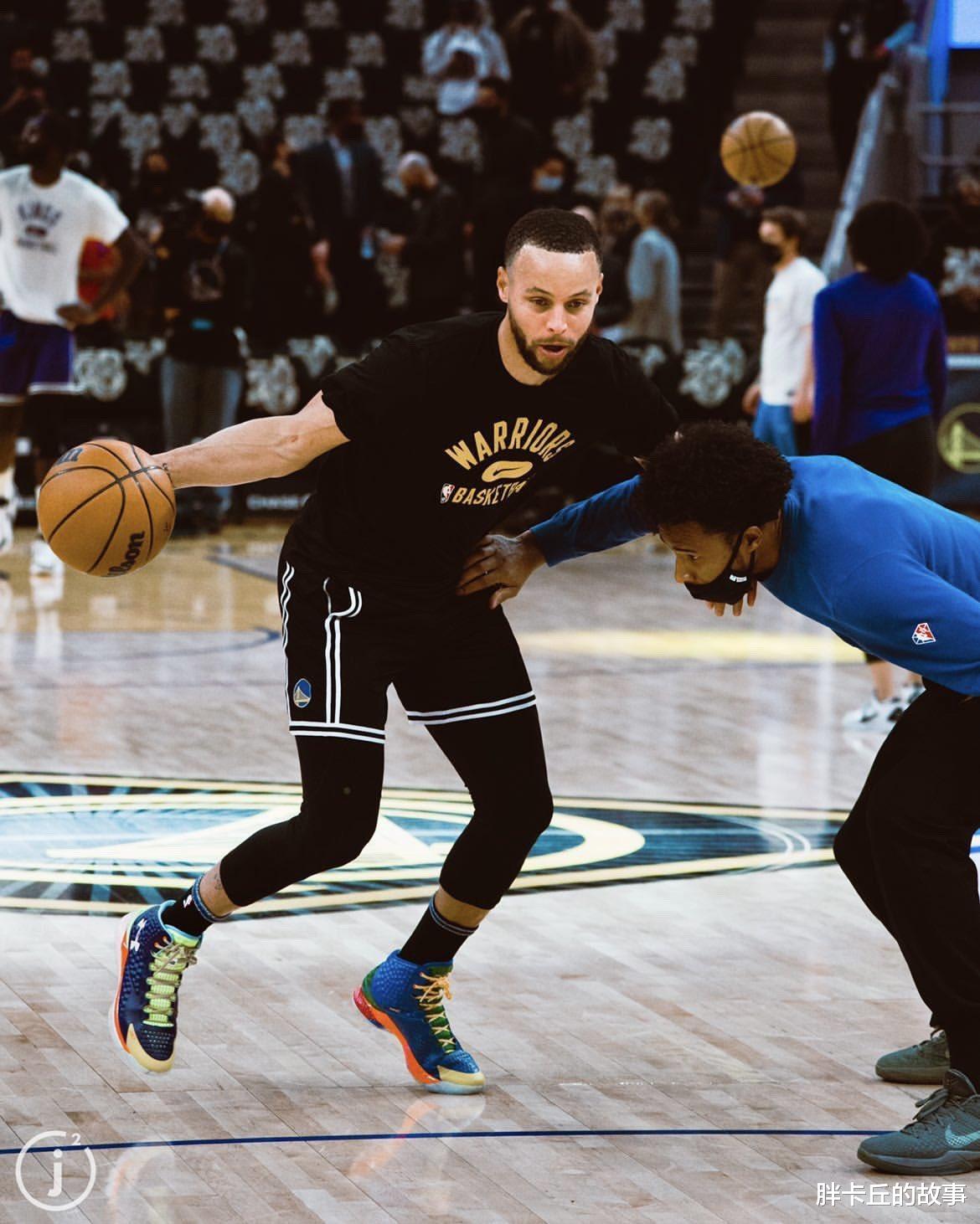 斯蒂芬·库里|2月4日NBA球鞋上脚，库里上脚初代签名鞋，德罗赞上脚科比11