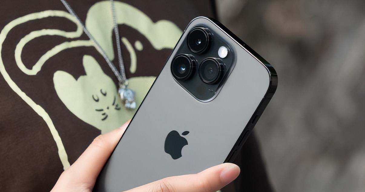 苹果|用了两年的华为P40Pro，再次换回苹果后，憋了太多话想说