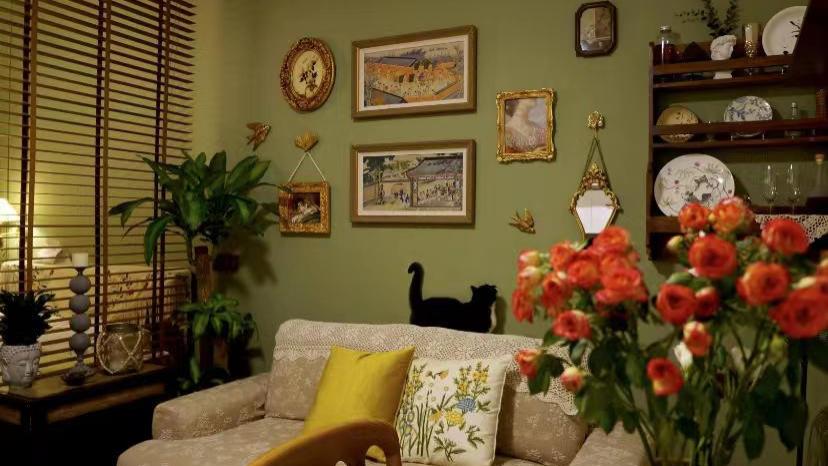 成都独居女孩，用手工装饰38平复古小家，却让无数人惊叹，真的太美了