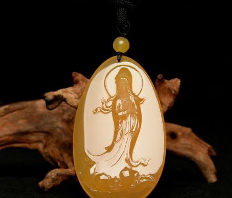 黄龙玉|6年涨1万倍,曾一块炒到1000万,黄龙玉被打回原形了?