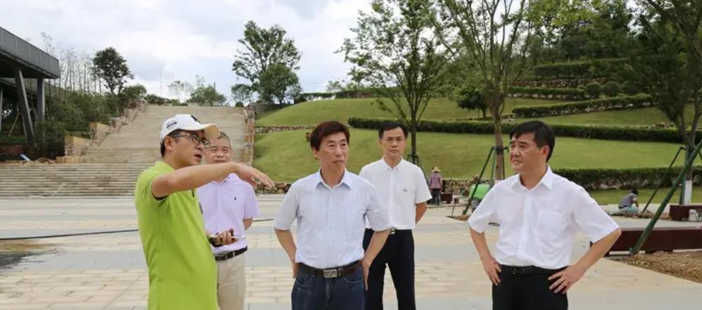 浙江书记江汛波贪723万,躲调查把金条藏鸡鸭鱼肚,消费卡埋竹林