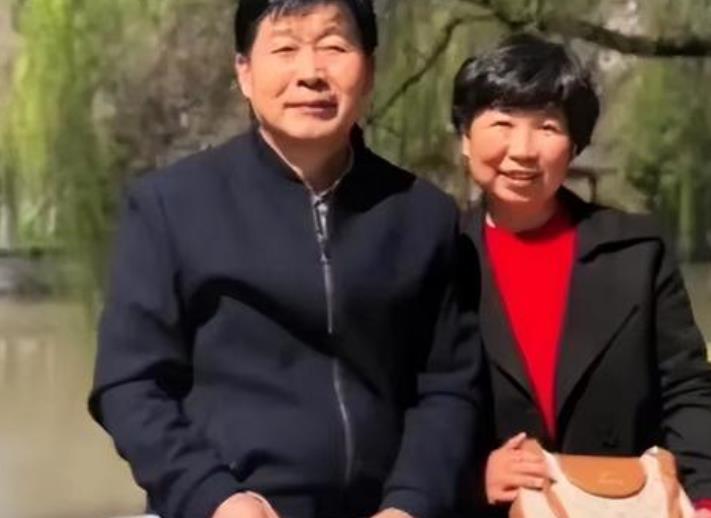 郭希宽|许舅舅离世让人痛心,郭希宽却幸灾乐祸,称不做亏心事不怕鬼敲门