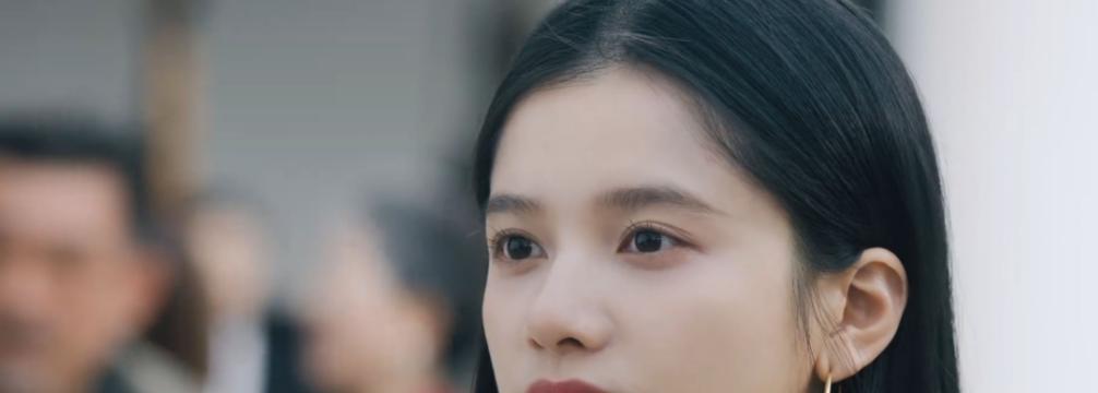 张婧仪|张婧仪新剧开播就遇前男友！两人猝不及防的相见眼神戏太绝了