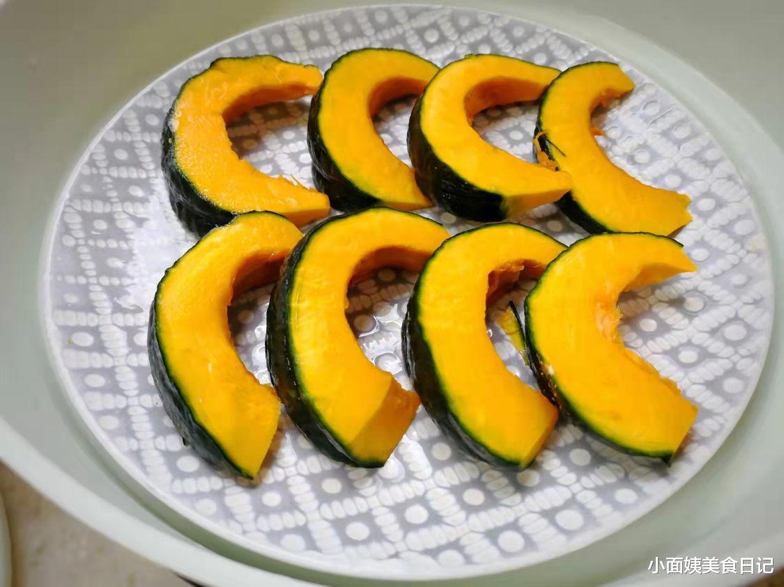 维生素D|女人过了40岁别太节俭，这6种零食经常换着吃，补气血暖手脚！