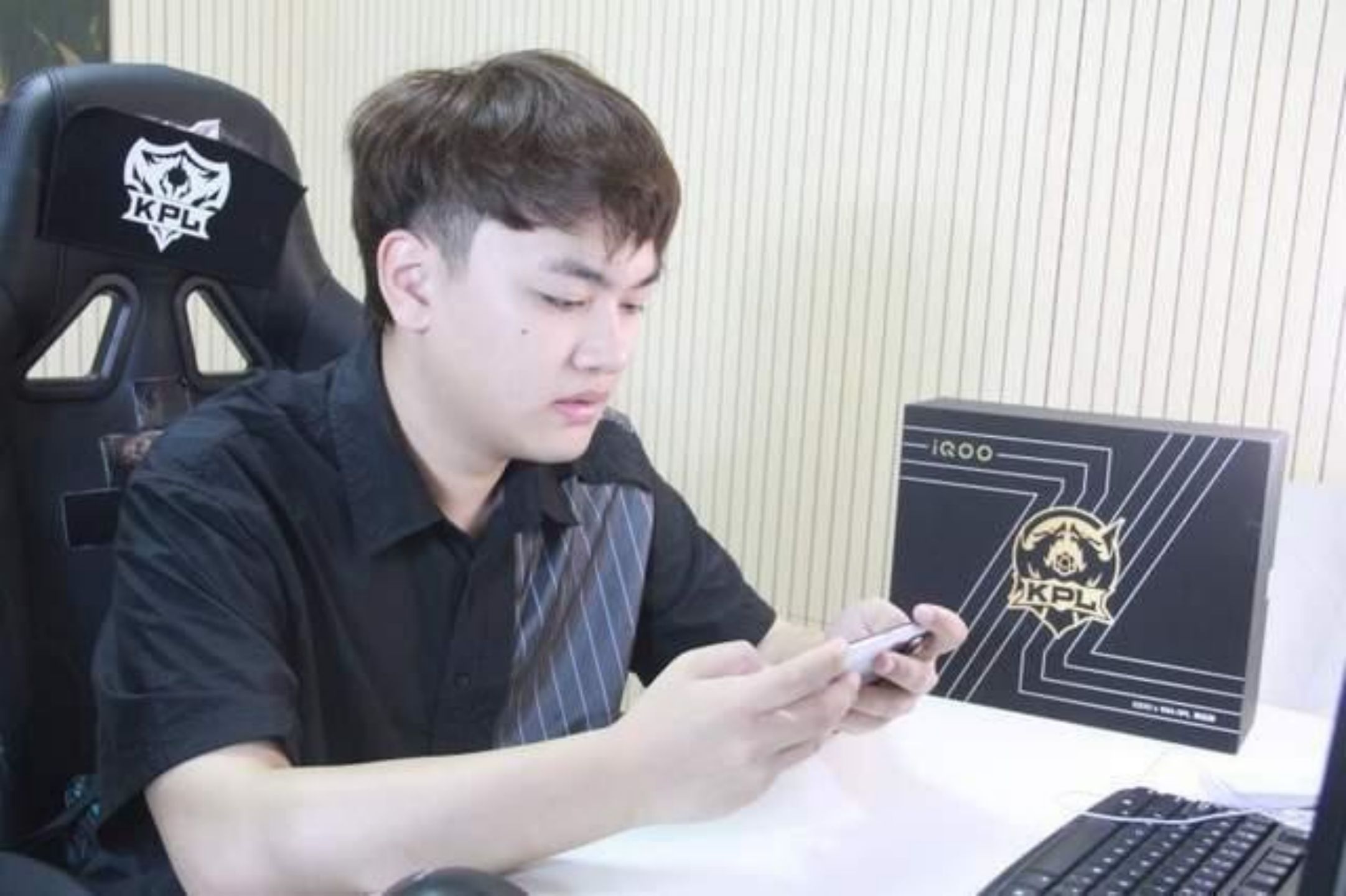 |职业选手现身巅峰榜？刺痛疯狂冲分，北慕懵了