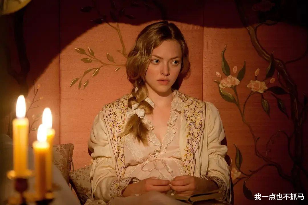 好莱坞|全球爆红后遭泄露私照,好莱坞“最美尤物”隐退养鸡:火了18年,她可不是花瓶