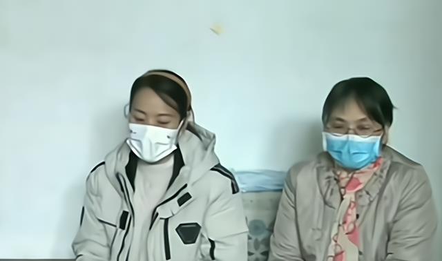 求职|26岁儿子天天打游戏,母亲怪他不务正业,儿子:我一个月能赚2万