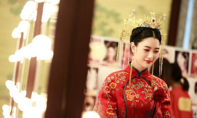 包贝尔|翻拍圈钱，包贝尔新片被众嘲，克拉拉的价值只有身材“大特写”