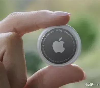 华为|华为又一次抄袭苹果？网友议论炸开锅了！