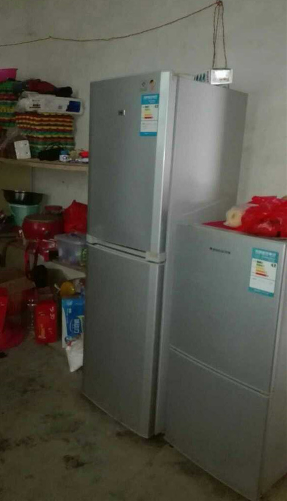 回农村盖四层别墅,村里人羡慕不已,可如今却成了全村的笑话!