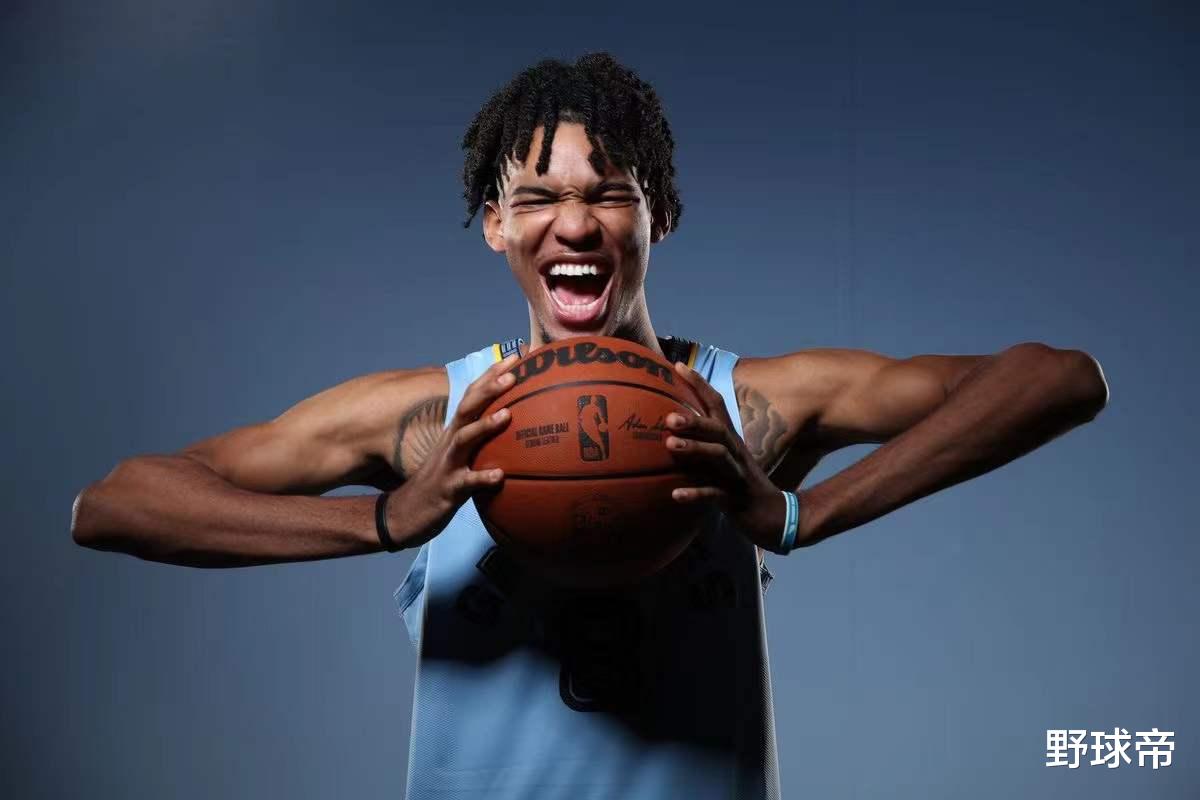 威廉姆斯|他是詹姆斯的侄子，进NBA后又长高2英寸？今天爆发，助队击败勇士