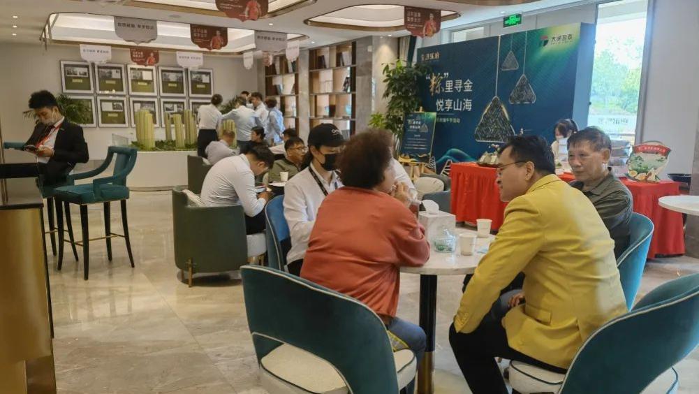 限购|限购效果立竿见影？各大售楼处的人鼓了？