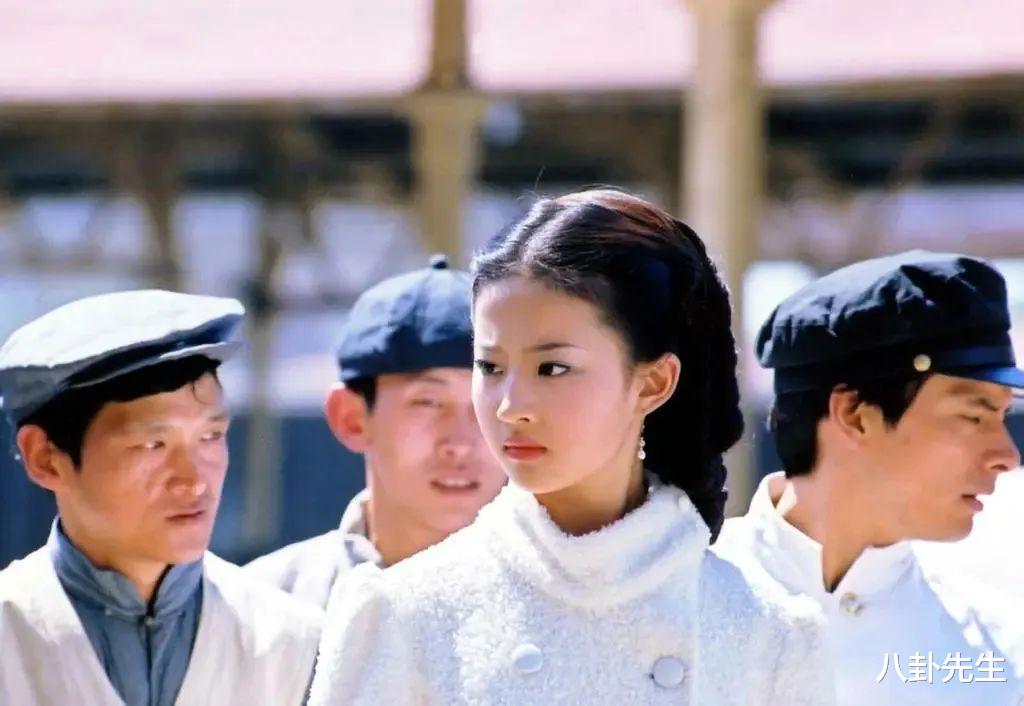 林允|《梦华录》八大主演旧照：徐海乔变化最大，“杜长风”曾撞脸杜江