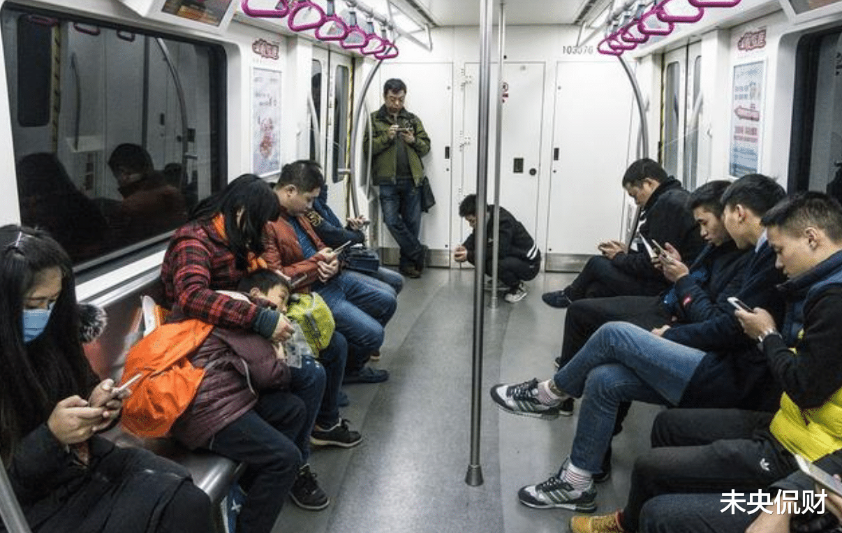 中老年人|这“三害”，正在影响大量年轻人，就连大批中老年人也深陷其中？