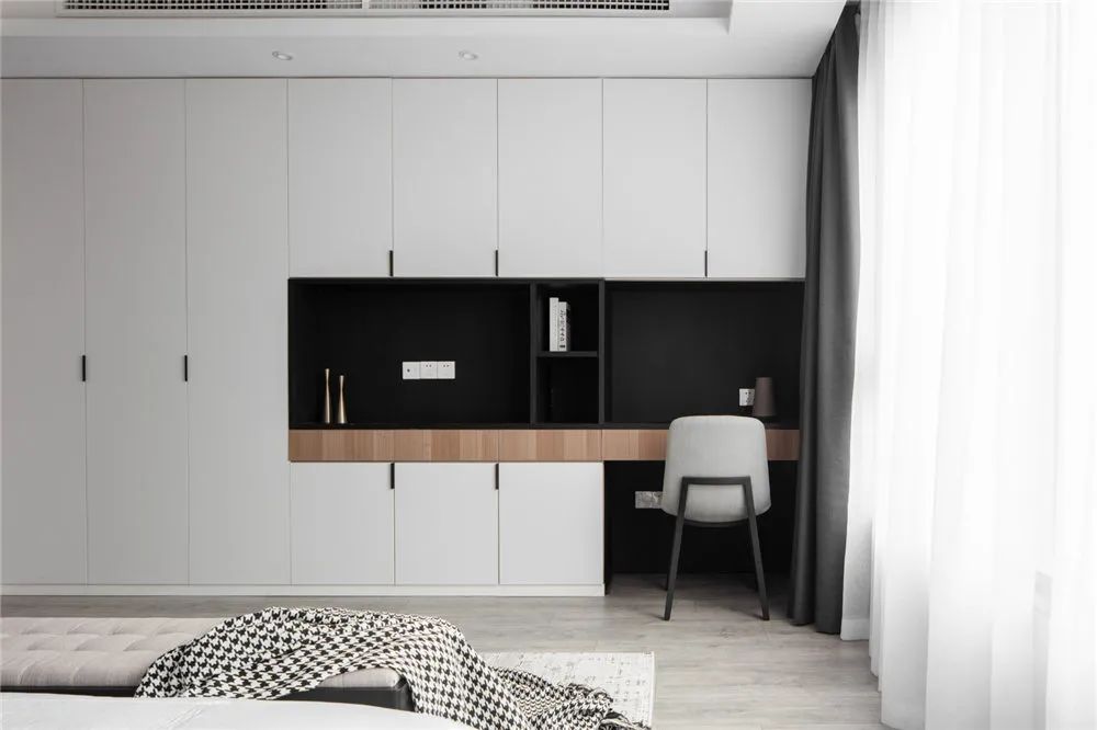 143m2暖中带酷:高颜值+强收纳质感大平层,每个角落都想复制!