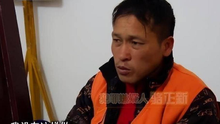 2010年,小伙寻找失联娇妻,不料蹦出多名男子争抢:我才是她丈夫