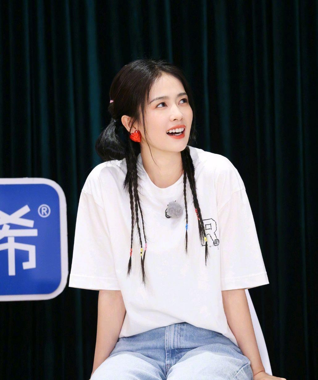 蔡徐坤|白鹿的“使坏”，蔡徐坤的“倔犟”，让本期跑男充满了笑点