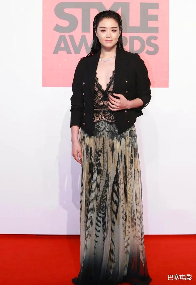 蒋欣|身材和脸不配的女明星，有的长相五分、身材满级，有的只有脸能看