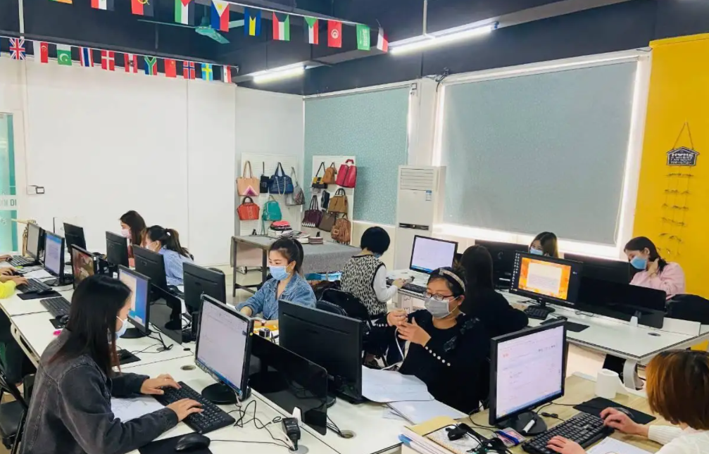 求职|不想勾心斗角了，越老越吃香的3种工作，才是老实人的最佳选择