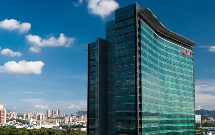 华为|华为公司裁掉7000多名老员工,赔偿金高达十多亿,网友很难理解