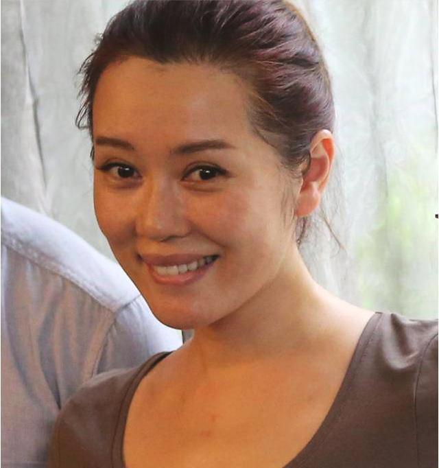 余男|低调的影后余男，出道21年从不接广告，与王全安离婚后至今未嫁