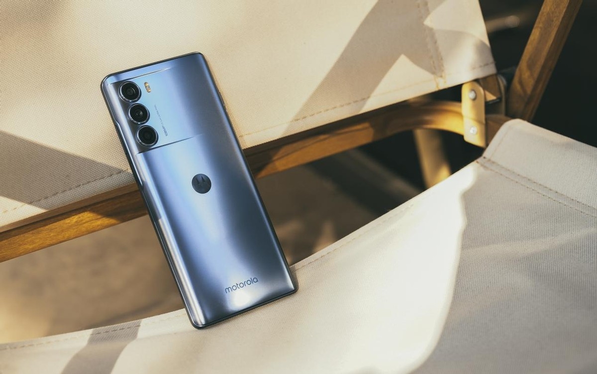 摩托罗拉|12GB+512GB，降至2499元，已经卖到“断货”