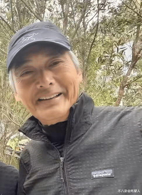 周润发|12位60+男星群像:周润发佝偻如80,吕良伟一身腱子肉似小伙