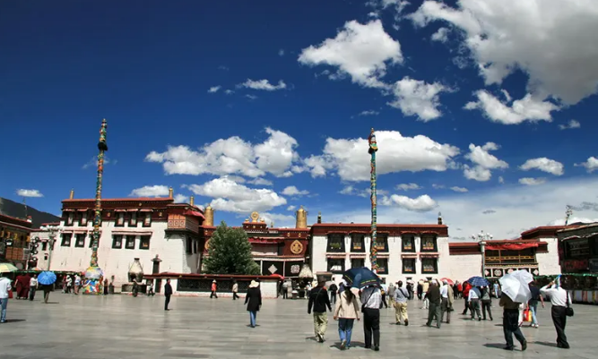 西藏旅游|初次去西藏旅游应该如何准备？