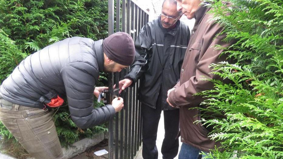 警察|如何不费力拥有房子？在法国溜进他人房子住48小时，房子就归你了