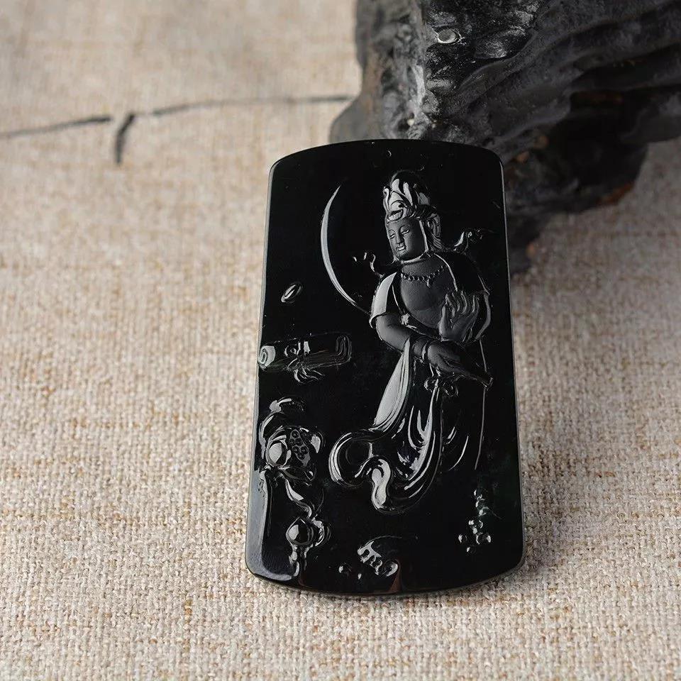 翡翠|黑色玉石怎么辨，和墨翠一比就知道