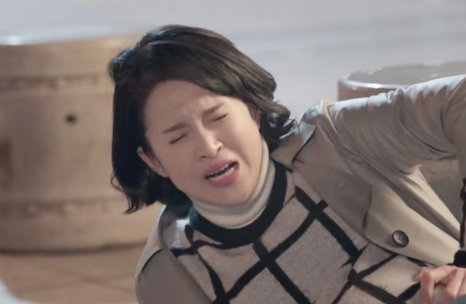 陈大光|《鸡毛飞上天》：陈江河一句话，揭露巧姑被陈大光吃干抹净的真相