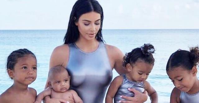 金·卡戴珊|卡戴珊离婚后首次晒照，一个人躺大床！独占豪宅养4娃，太惬意