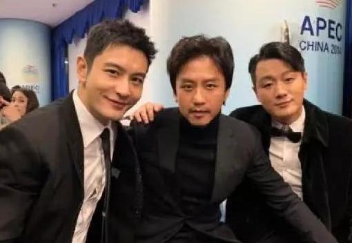 邓超|在娱乐圈如果颜值不高,千万别和邓超合照,网友:他从来不开美颜