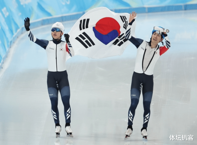 韩国队|吐槽冬奥会食物后，韩国2大热门倒下！仅输0.07秒，遭绝杀丢金