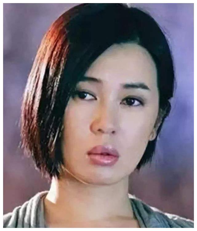 宋丹丹|平胸、龅牙、塌鼻,明明长得难看却火遍大江南北,这8位女星凭啥